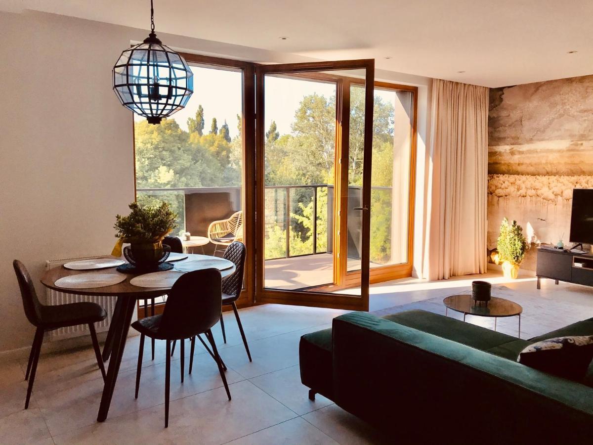 Baltic Riviera Apartments - Garden Sanctuary Retreat グダニスク エクステリア 写真