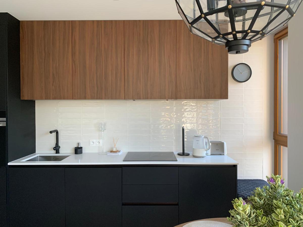 Baltic Riviera Apartments - Garden Sanctuary Retreat グダニスク エクステリア 写真